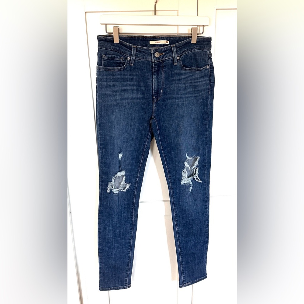 Levi’s Women's Distressed Jeans